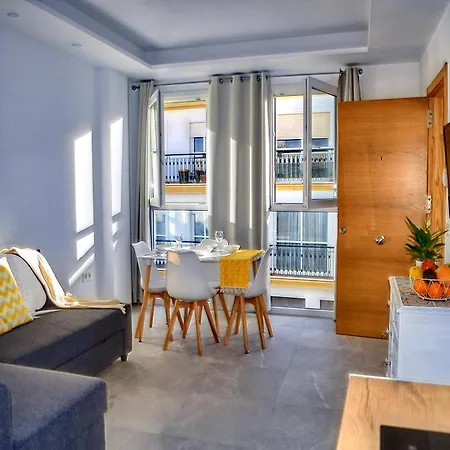 In Conil Near Scenic Beaches, Cleaning Included Apartment Cadiz