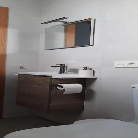 In Conil Near Scenic Beaches, Cleaning Included Apartment *